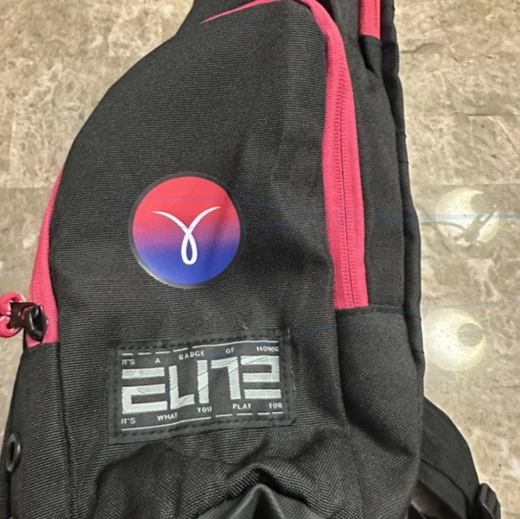 NEW EDITION! Nike Elite Pro Hoops Olympic 32L Backpack FIGHT CANCER - Picture 5 of 6
